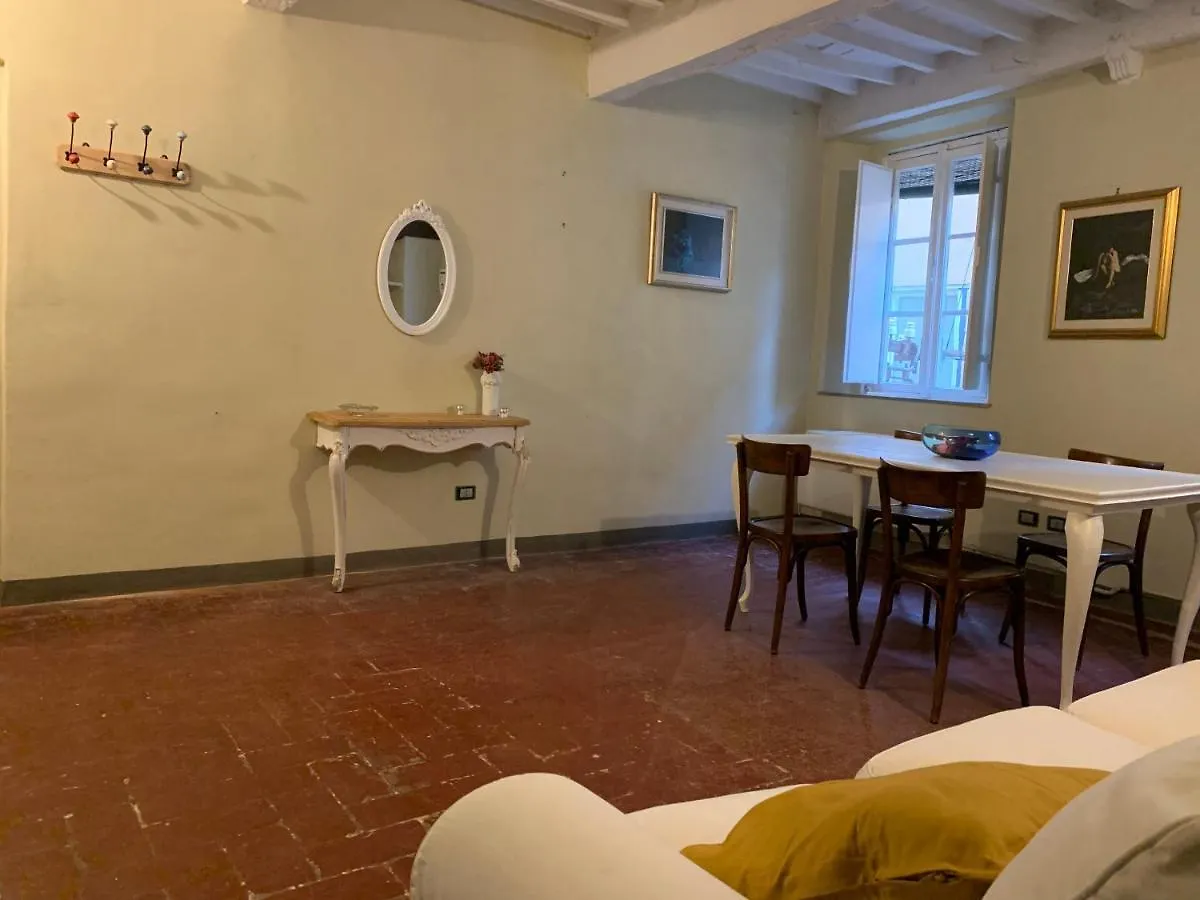 Appartamento Incantevole - Affitti Brevi Italia Лукка 0*,