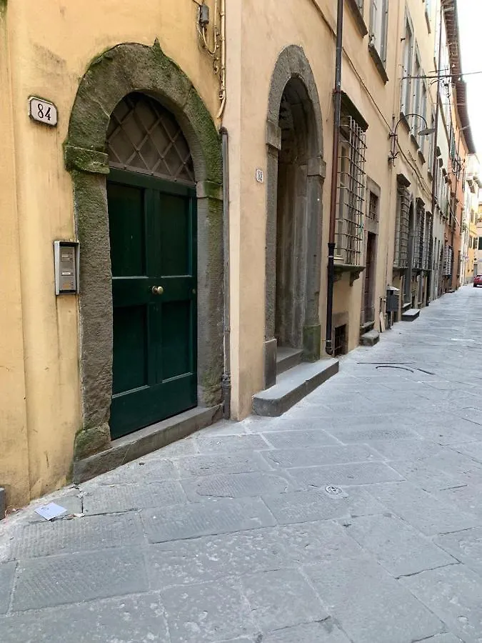 Apartment Appartamento Incantevole - Affitti Brevi Italia Lucca Italy